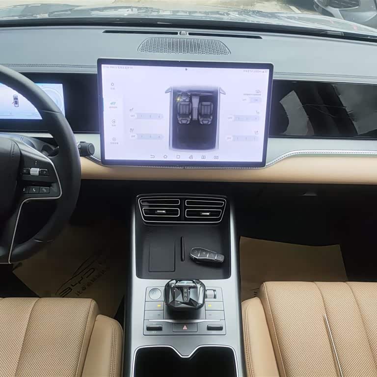 Song Pro New Energy 2025 Second Generation DM-i 115KM Excellence Edition Song Pro New Energy 2025 Second Generation DM-i 115KM Excellence Edition