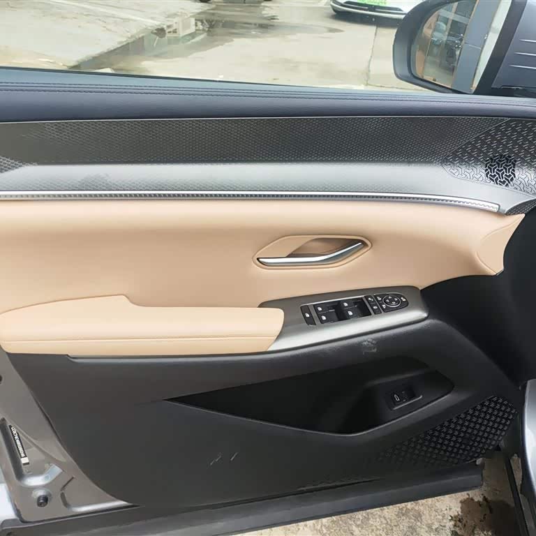 Song Pro New Energy 2025 Second Generation DM-i 115KM Excellence Edition Song Pro New Energy 2025 Second Generation DM-i 115KM Excellence Edition