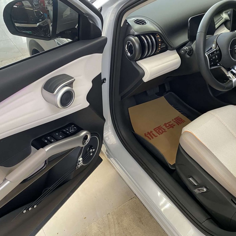 Yuan PLUS 2024 Glory Edition 510KM Beyond Yuan PLUS 2024 Glory Edition 510KM Beyond