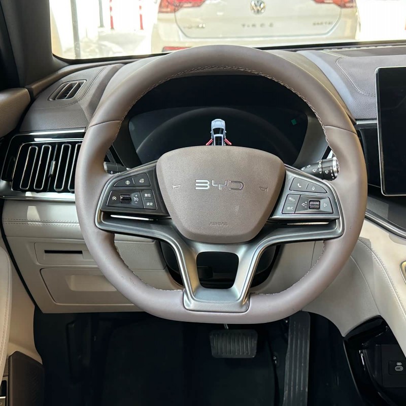 Song PLUS New Energy 2025 DM-i 112KM Premium Edition Song PLUS New Energy 2025 DM-i 112KM Premium Edition