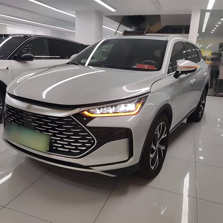 Tang New Energy 2025 DM-i 115KM Flagship Model Tang New Energy 2025 DM-i 115KM Flagship Model