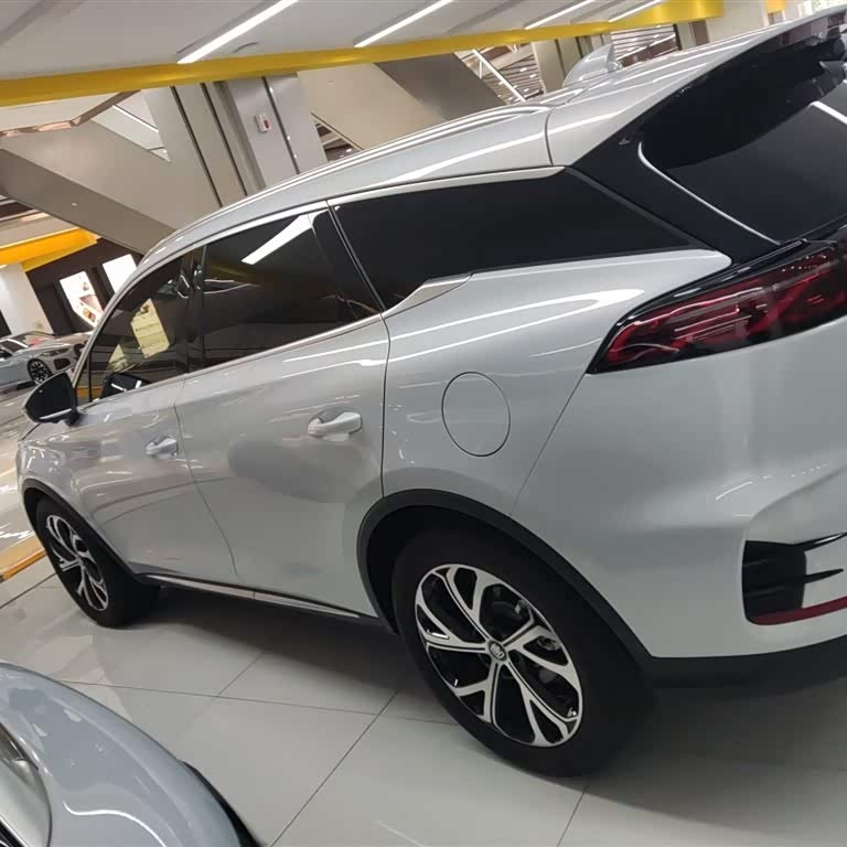 Tang New Energy 2025 DM-i 115KM Flagship Model Tang New Energy 2025 DM-i 115KM Flagship Model