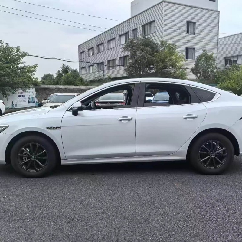 Qin PLUS 2021 EV 400KM Leading Edition Qin PLUS 2021 EV 400KM Leading Edition