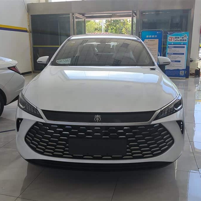 Qin PLUS 2025 DM-i Intelligent Driving Edition 55KM Leading Edition Qin PLUS 2025 DM-i Intelligent Driving Edition 55KM Leading Edition
