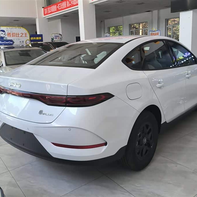 Qin PLUS 2025 DM-i Intelligent Driving Edition 55KM Leading Edition Qin PLUS 2025 DM-i Intelligent Driving Edition 55KM Leading Edition