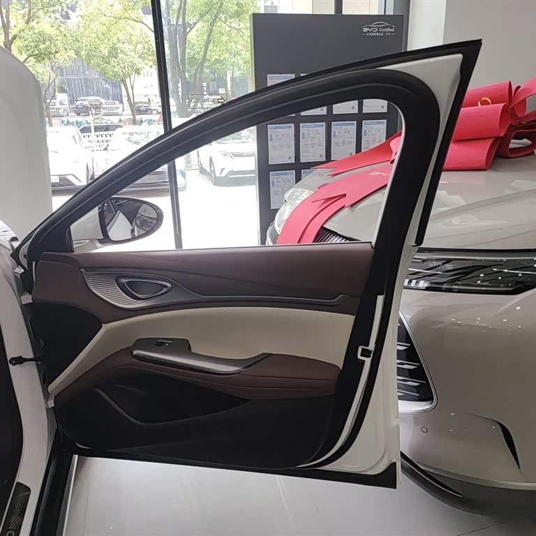 2023 Haima DM-i 1.5L 121km Premium Edition 2023 Haima DM-i 1.5L 121km Premium Edition