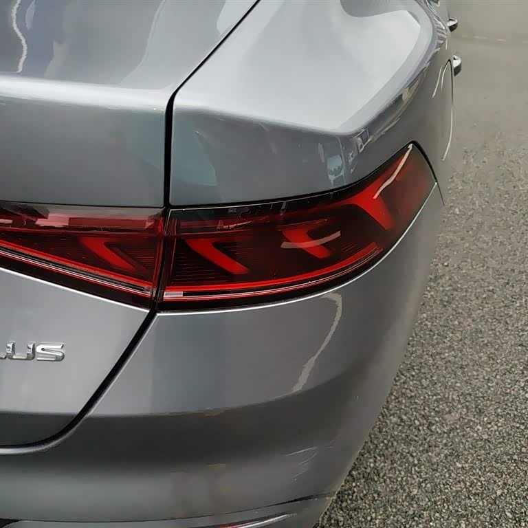 Qin PLUS 2021 DM-i 55KM Flagship Edition Qin PLUS 2021 DM-i 55KM Flagship Edition