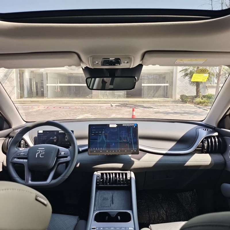 Yuan PLUS 2025 Smart Driving Edition 510KM Beyond Edition Yuan PLUS 2025 Smart Driving Edition 510KM Beyond Edition