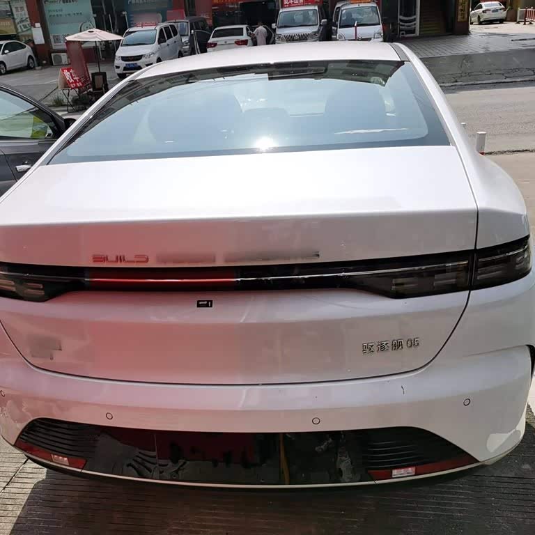 Destroyer 05 2024 Glory Edition DM-i 55KM Luxury Model Destroyer 05 2024 Glory Edition DM-i 55KM Luxury Model