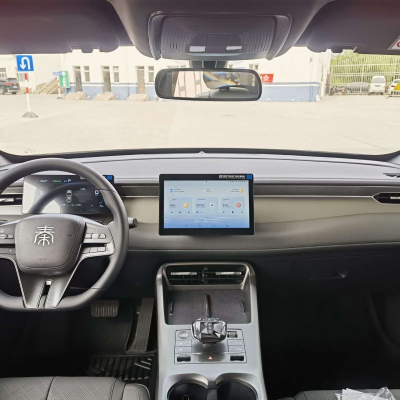 Qin PLUS 2025 DM-i Intelligent Driving Edition 55KM Leading Edition Qin PLUS 2025 DM-i Intelligent Driving Edition 55KM Leading Edition