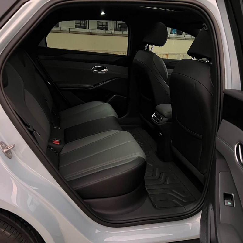 Qin L 2025 EV 470KM Leading Edition Qin L 2025 EV 470KM Leading Edition