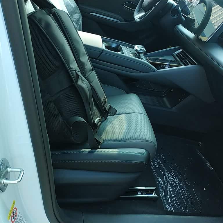 Qin L 2024 DM-i 80KM Beyond Edition Qin L 2024 DM-i 80KM Beyond Edition