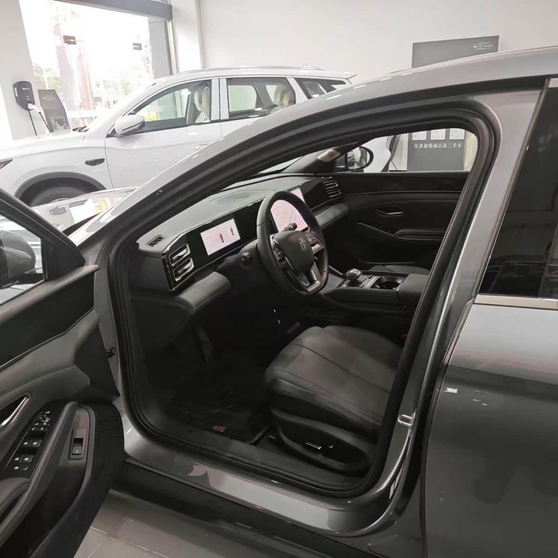 Qin L 2025 DM-i Intelligent Driving Edition 120KM Beyond Edition Qin L 2025 DM-i Intelligent Driving Edition 120KM Beyond Edition
