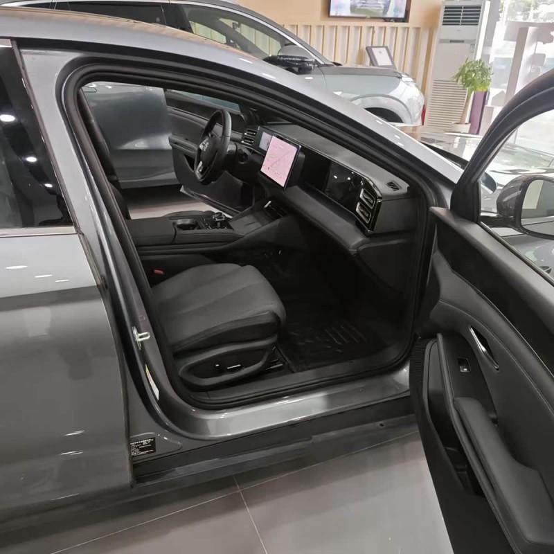Qin L 2025 DM-i Intelligent Driving Edition 120KM Beyond Edition Qin L 2025 DM-i Intelligent Driving Edition 120KM Beyond Edition