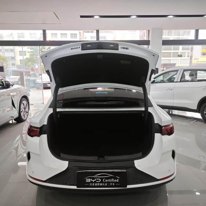 Qin L 2025 EV 545KM Beyond Edition Qin L 2025 EV 545KM Beyond Edition