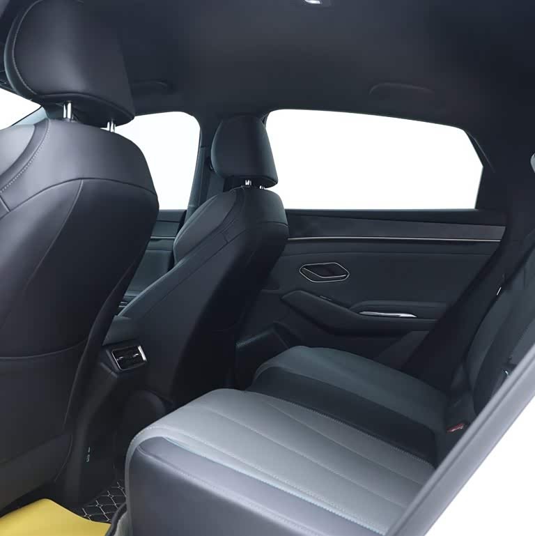 Qin L 2024 DM-i 80KM Leading Edition Qin L 2024 DM-i 80KM Leading Edition