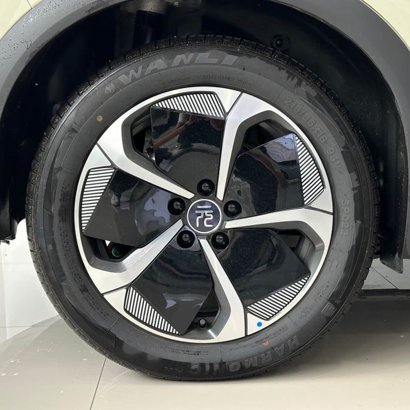 Yuan PLUS 2025 Smart Driving Edition 510KM Beyond Edition Yuan PLUS 2025 Smart Driving Edition 510KM Beyond Edition