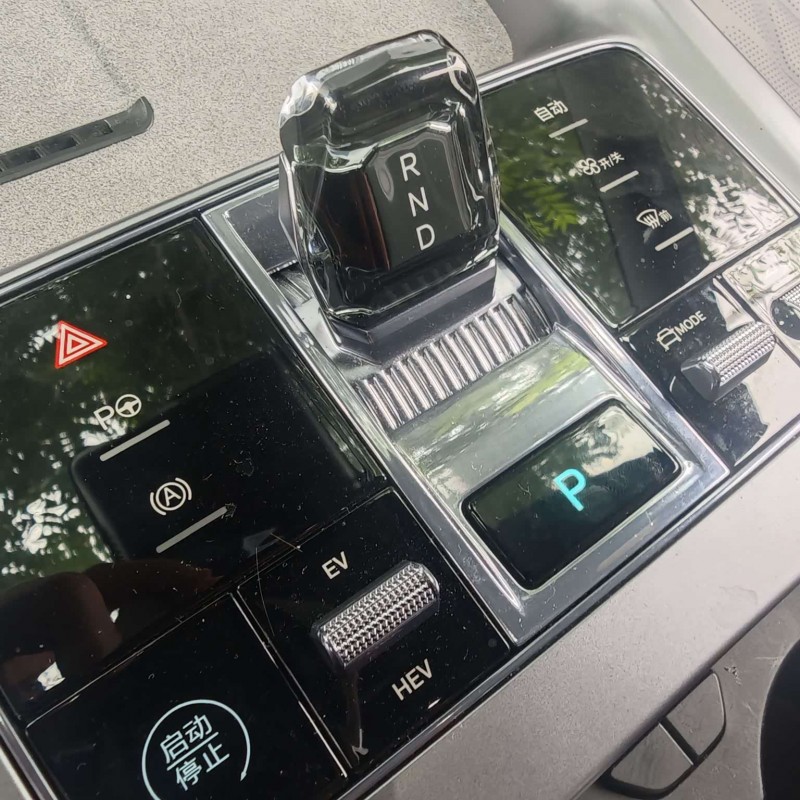 Seal 07 DM-i 2025 DM-i 1.5T 125km Flagship Model Seal 07 DM-i 2025 DM-i 1.5T 125km Flagship Model