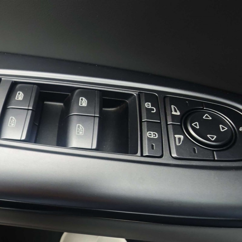Seal 07 DM-i 2025 DM-i 1.5T 125km Flagship Model Seal 07 DM-i 2025 DM-i 1.5T 125km Flagship Model