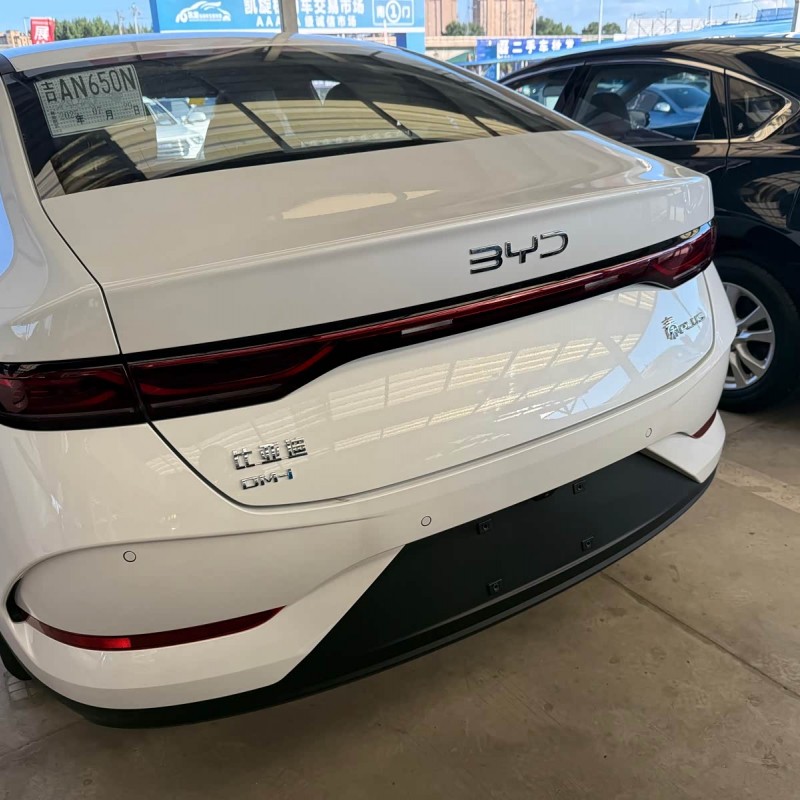 Qin PLUS 2025 DM-i Intelligent Driving Edition 55KM Leading Edition Qin PLUS 2025 DM-i Intelligent Driving Edition 55KM Leading Edition