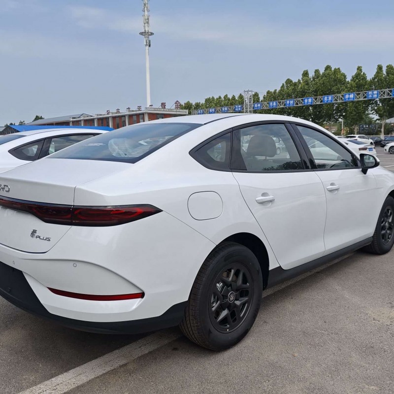 Qin PLUS 2025 DM-i Intelligent Driving Edition 55KM Leading Edition Qin PLUS 2025 DM-i Intelligent Driving Edition 55KM Leading Edition