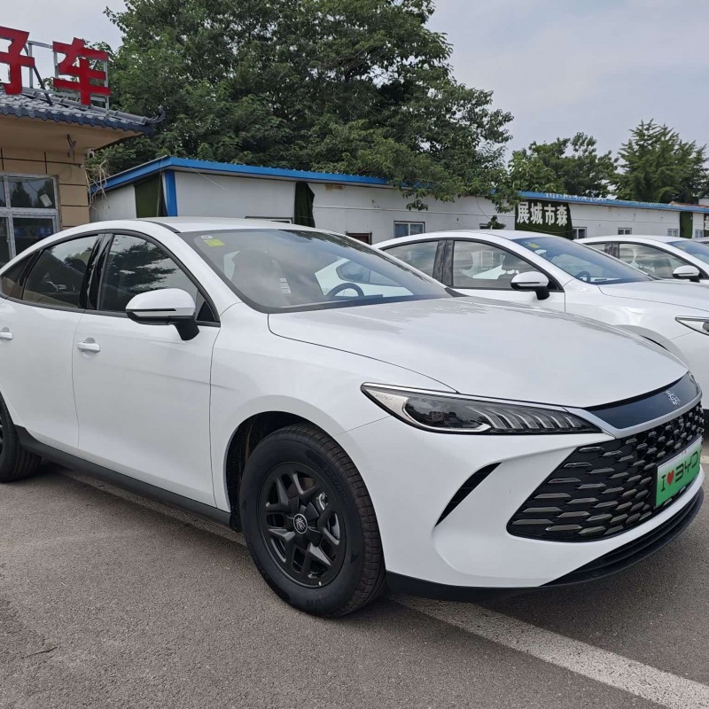 Qin PLUS 2025 DM-i Intelligent Driving Edition 55KM Leading Edition Qin PLUS 2025 DM-i Intelligent Driving Edition 55KM Leading Edition