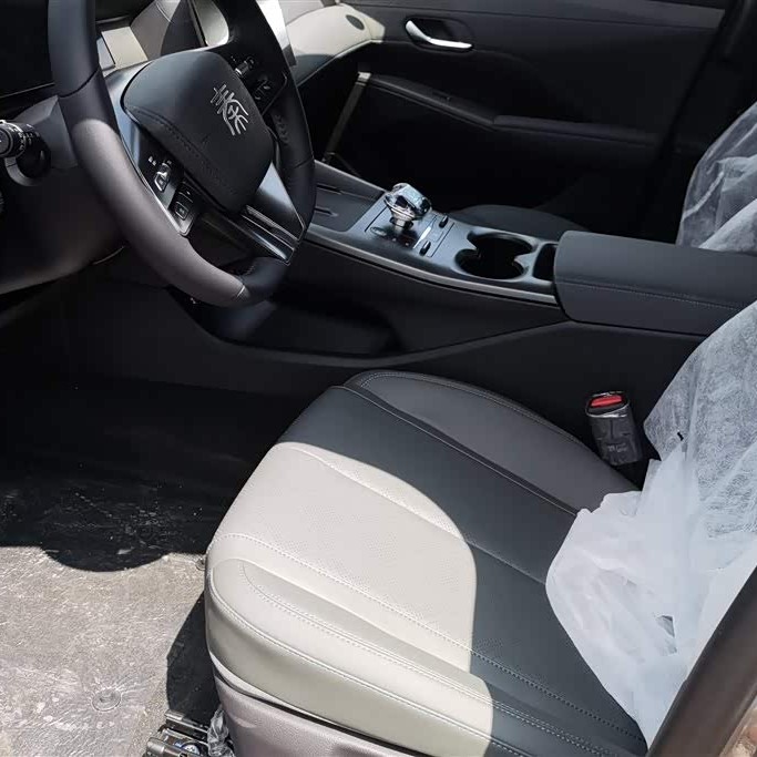 Qin PLUS 2025 DM-i Intelligent Driving Edition 55KM Leading Edition Qin PLUS 2025 DM-i Intelligent Driving Edition 55KM Leading Edition