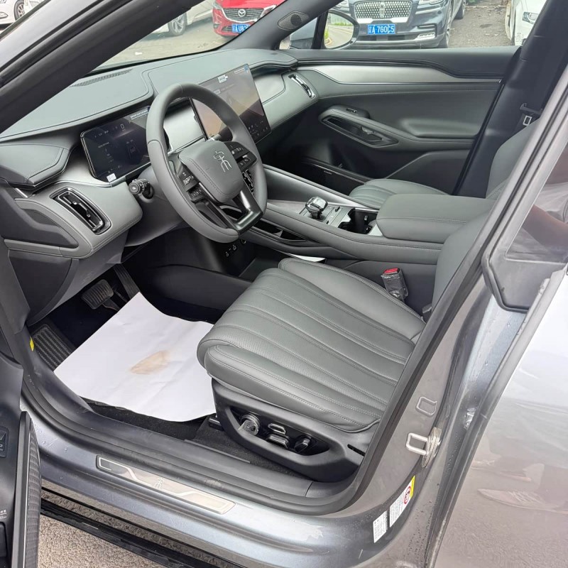 Song L EV 2025 550km Excellence Edition Song L EV 2025 550km Excellence Edition