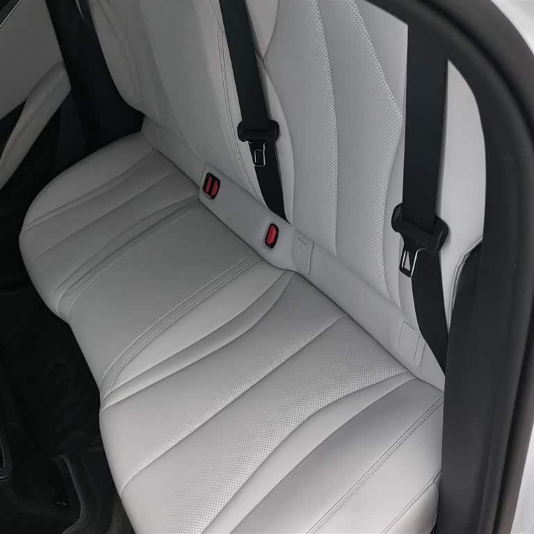 Haibao 06 New Energy 2024 DM-i 80KM Luxury Edition Haibao 06 New Energy 2024 DM-i 80KM Luxury Edition