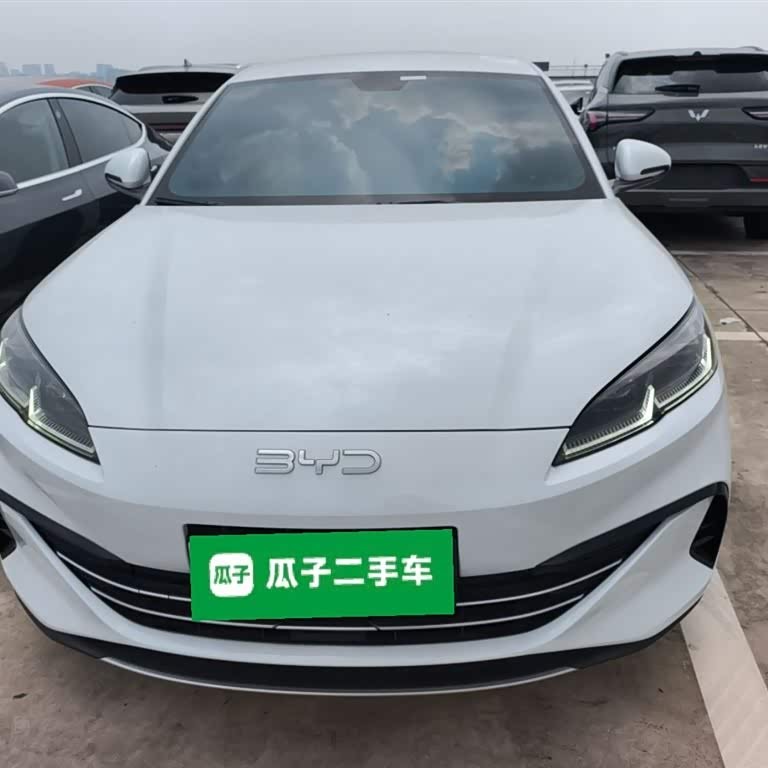 Haibao 06 New Energy 2024 DM-i 80KM Luxury Edition Haibao 06 New Energy 2024 DM-i 80KM Luxury Edition