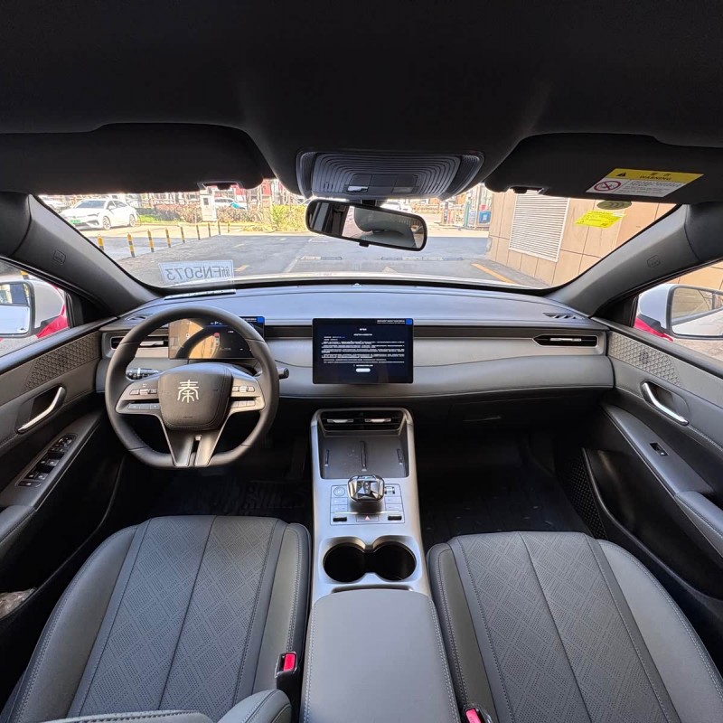 Qin PLUS 2025 DM-i Intelligent Driving Edition 55KM Leading Edition Qin PLUS 2025 DM-i Intelligent Driving Edition 55KM Leading Edition