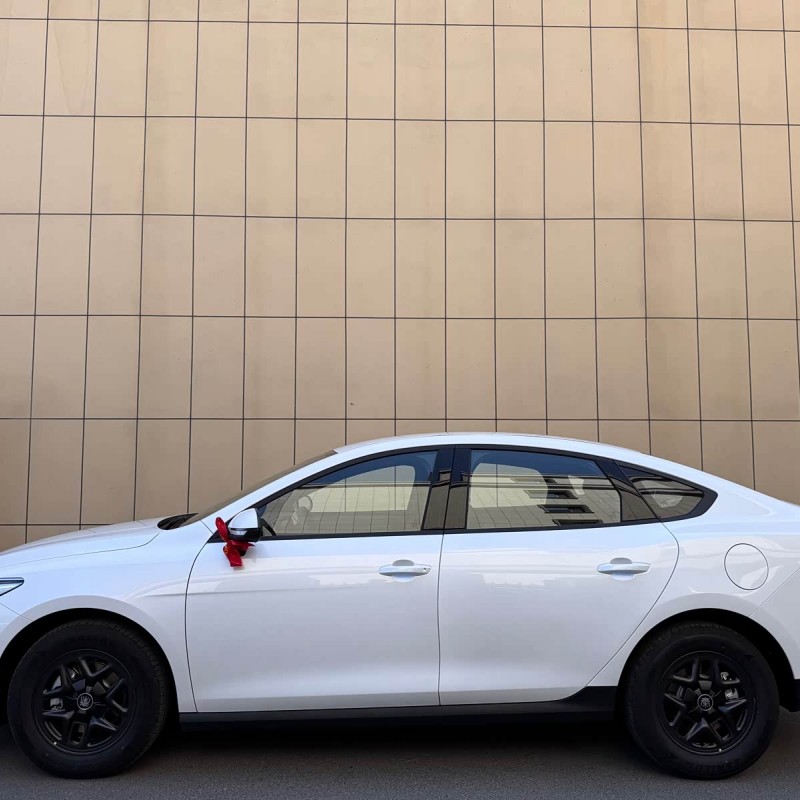 Qin PLUS 2025 DM-i Intelligent Driving Edition 55KM Leading Edition Qin PLUS 2025 DM-i Intelligent Driving Edition 55KM Leading Edition