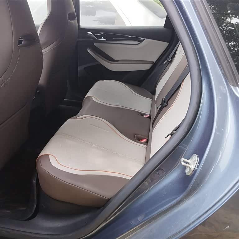 Qin PLUS 2024 Honor Edition DM-i 120KM Beyond Edition Qin PLUS 2024 Honor Edition DM-i 120KM Beyond Edition