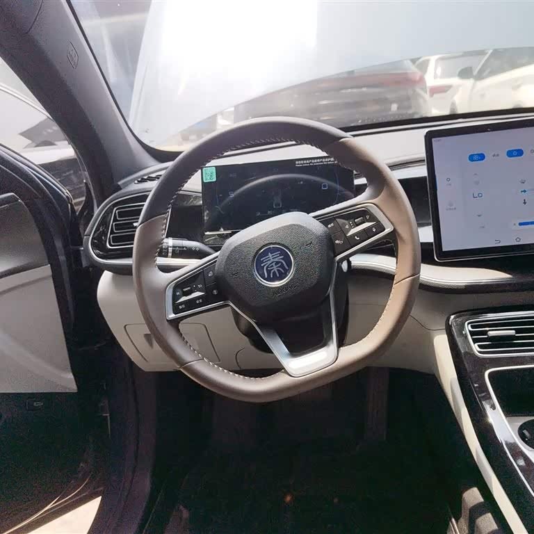 Qin PLUS 2024 Honor Edition DM-i 120KM Beyond Edition Qin PLUS 2024 Honor Edition DM-i 120KM Beyond Edition
