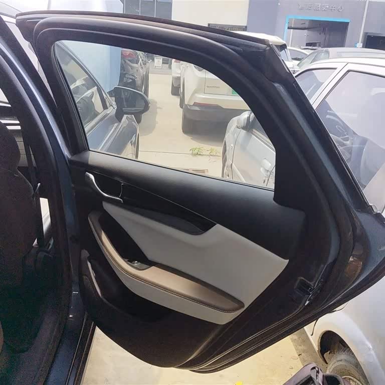 Qin PLUS 2024 Honor Edition DM-i 120KM Beyond Edition Qin PLUS 2024 Honor Edition DM-i 120KM Beyond Edition