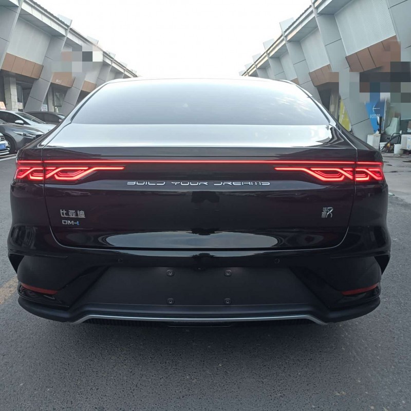 Han 2024 DM-i Honor Edition 121KM Premium Edition Han 2024 DM-i Honor Edition 121KM Premium Edition