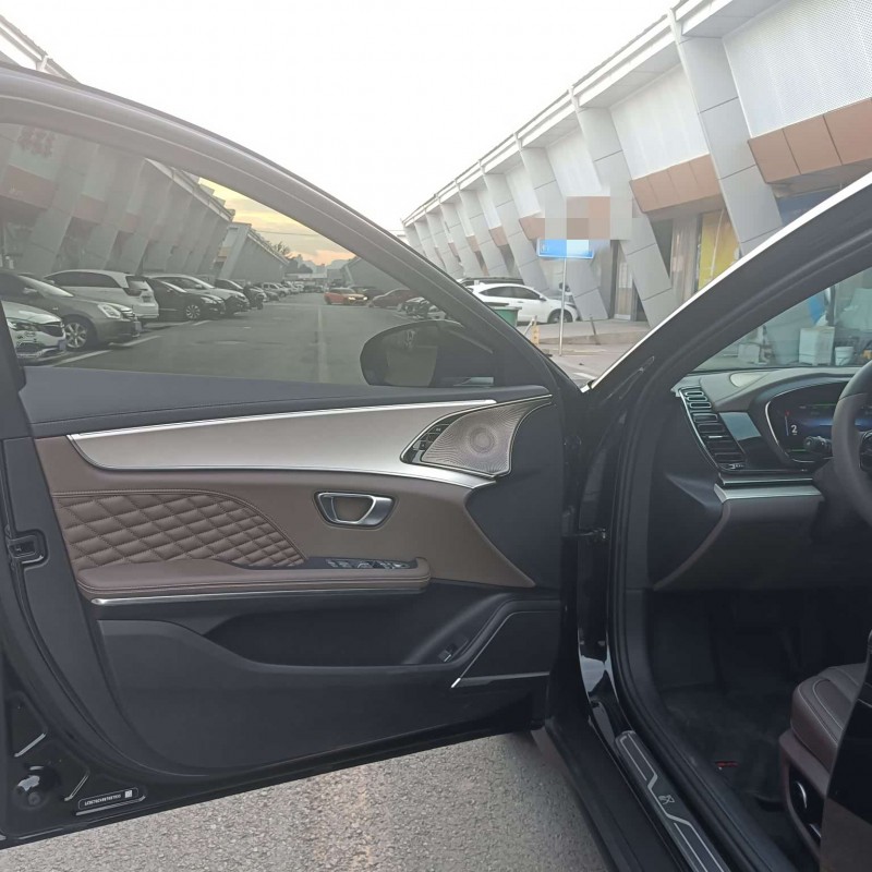 Han 2024 DM-i Honor Edition 121KM Premium Edition Han 2024 DM-i Honor Edition 121KM Premium Edition