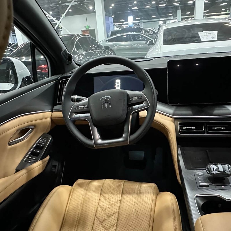 Song L DM-i 2025 Smart Driving Edition 112km Supercharged Song L DM-i 2025 Smart Driving Edition 112km Supercharged