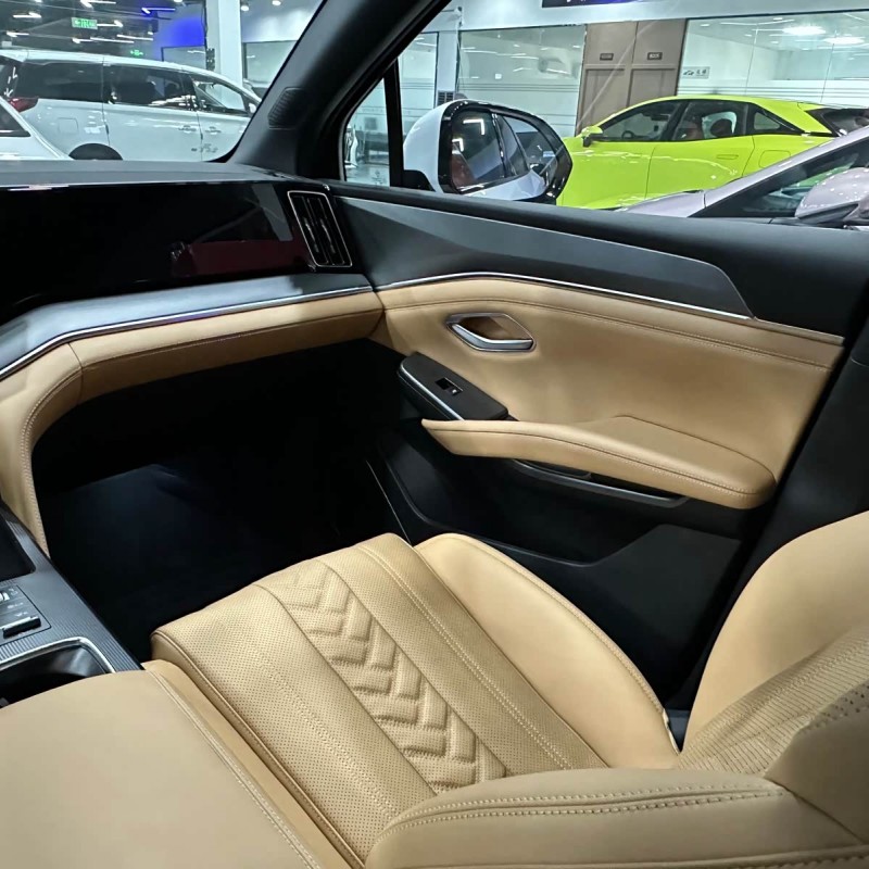 Song L DM-i 2025 Smart Driving Edition 112km Supercharged Song L DM-i 2025 Smart Driving Edition 112km Supercharged