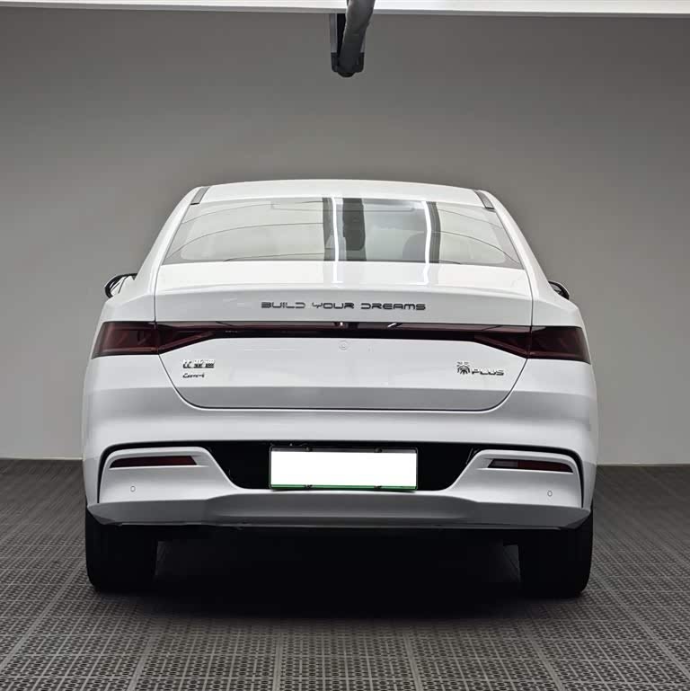 Qin PLUS 2023 Champion Edition DM-i 120KM Excellence Edition Qin PLUS 2023 Champion Edition DM-i 120KM Excellence Edition