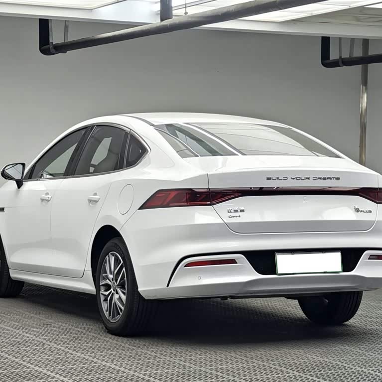 Qin PLUS 2023 Champion Edition DM-i 120KM Excellence Edition Qin PLUS 2023 Champion Edition DM-i 120KM Excellence Edition