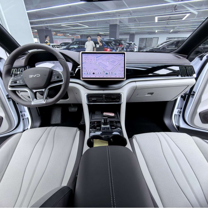 Song PLUS New Energy 2025 DM-i 112KM Premium Edition Song PLUS New Energy 2025 DM-i 112KM Premium Edition