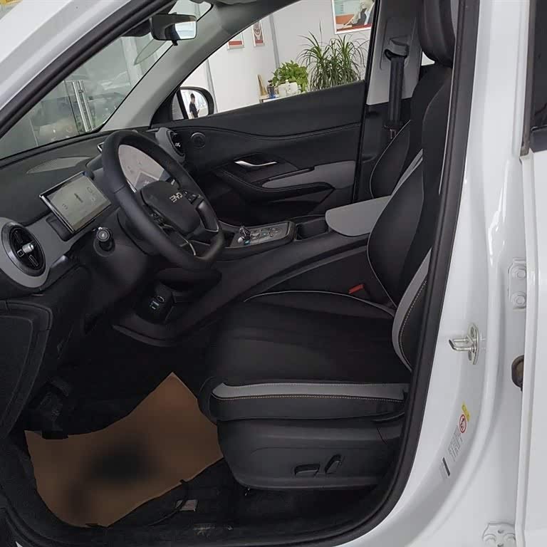 Sea Lion 05 DM-i 2025 DM-i 115KM Premium Edition Sea Lion 05 DM-i 2025 DM-i 115KM Premium Edition