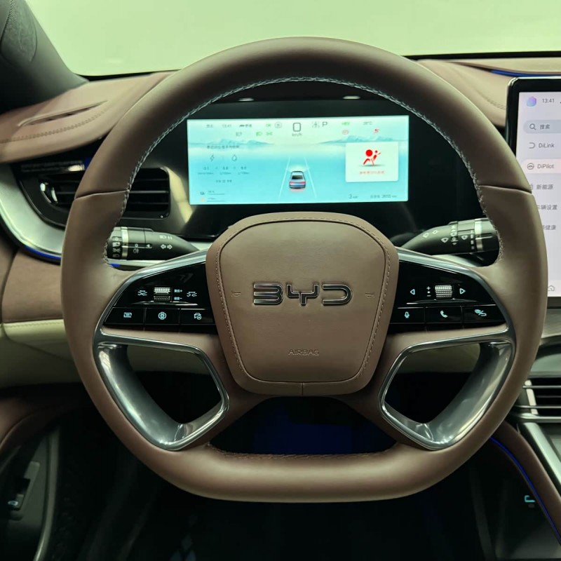 Seal 07 DM-i 2025 DM-i 1.5L 125km Luxury Edition Seal 07 DM-i 2025 DM-i 1.5L 125km Luxury Edition