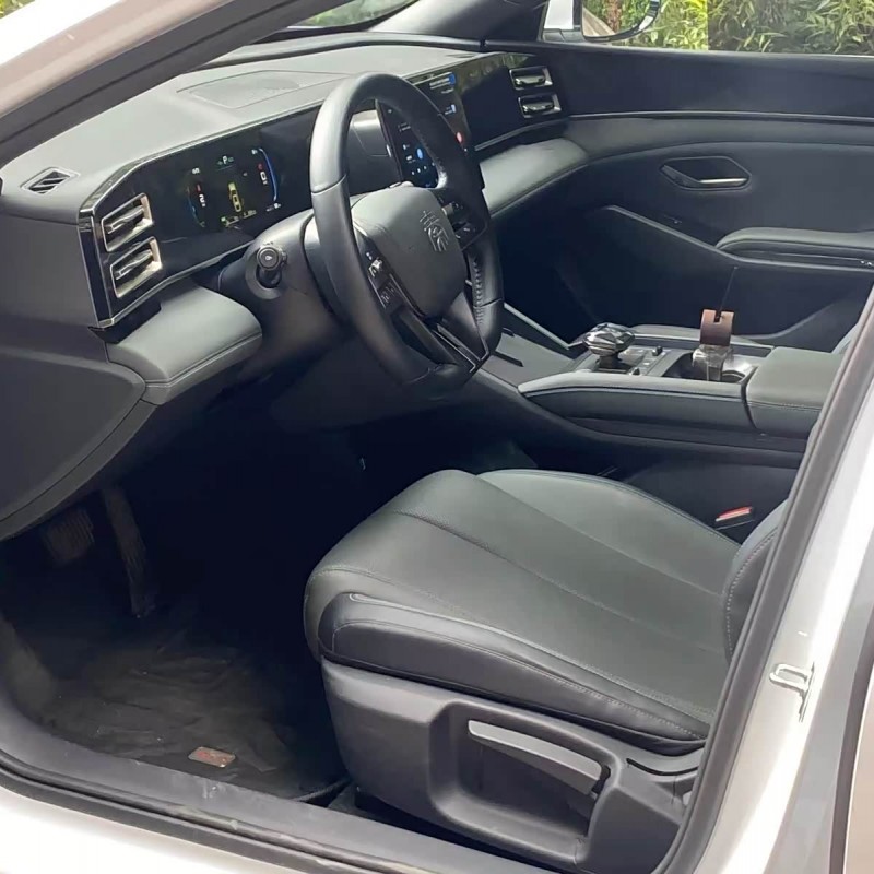 Qin L 2025 DM-i Intelligent Driving Edition 80KM Beyond Edition Qin L 2025 DM-i Intelligent Driving Edition 80KM Beyond Edition