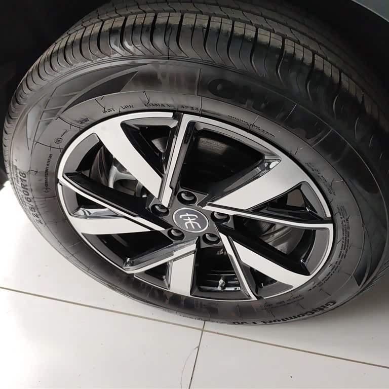 Song Pro New Energy 2024 Honor Edition DM-i 110KM Beyond Edition Song Pro New Energy 2024 Honor Edition DM-i 110KM Beyond Edition