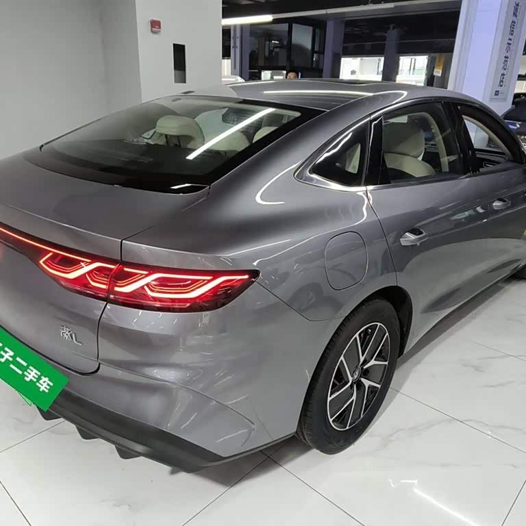 Qin L 2024 DM-i 120KM Beyond Edition Qin L 2024 DM-i 120KM Beyond Edition