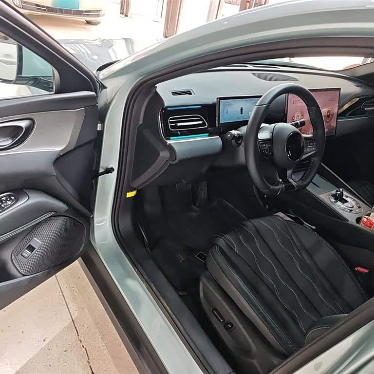 Haibao 06 New Energy 2024 DM-i 120KM Flagship Model Haibao 06 New Energy 2024 DM-i 120KM Flagship Model