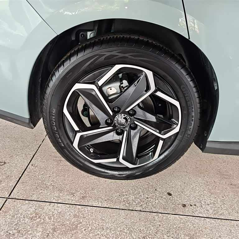 Haibao 06 New Energy 2024 DM-i 120KM Flagship Model Haibao 06 New Energy 2024 DM-i 120KM Flagship Model