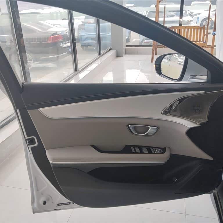 Han 2025 DM-i 125KM Premium Edition Han 2025 DM-i 125KM Premium Edition